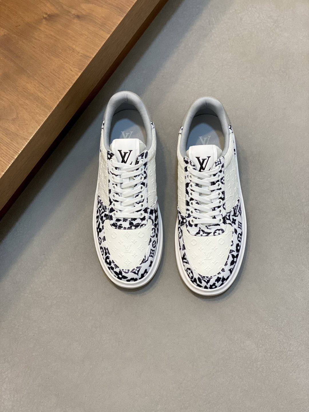 Louis Vuitton Monogram Panel Low-Top Sneakers — front