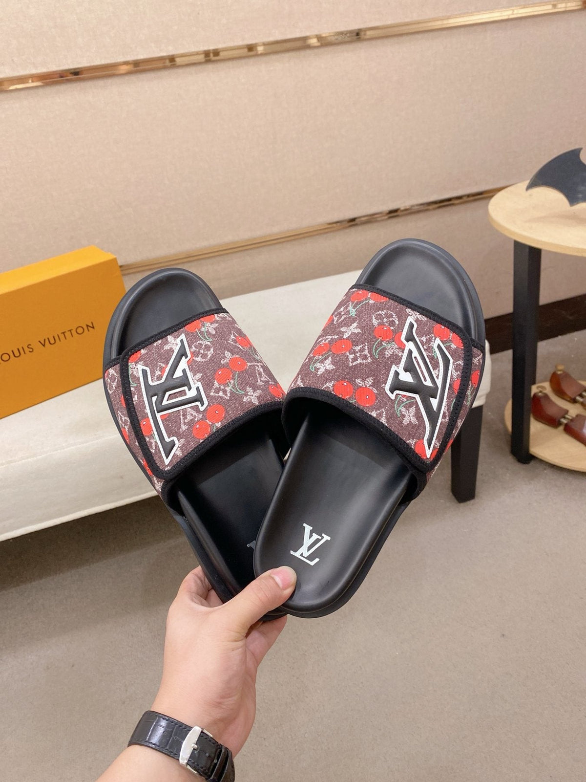 Louis Vuitton Graphic Print Slide Sandals — front