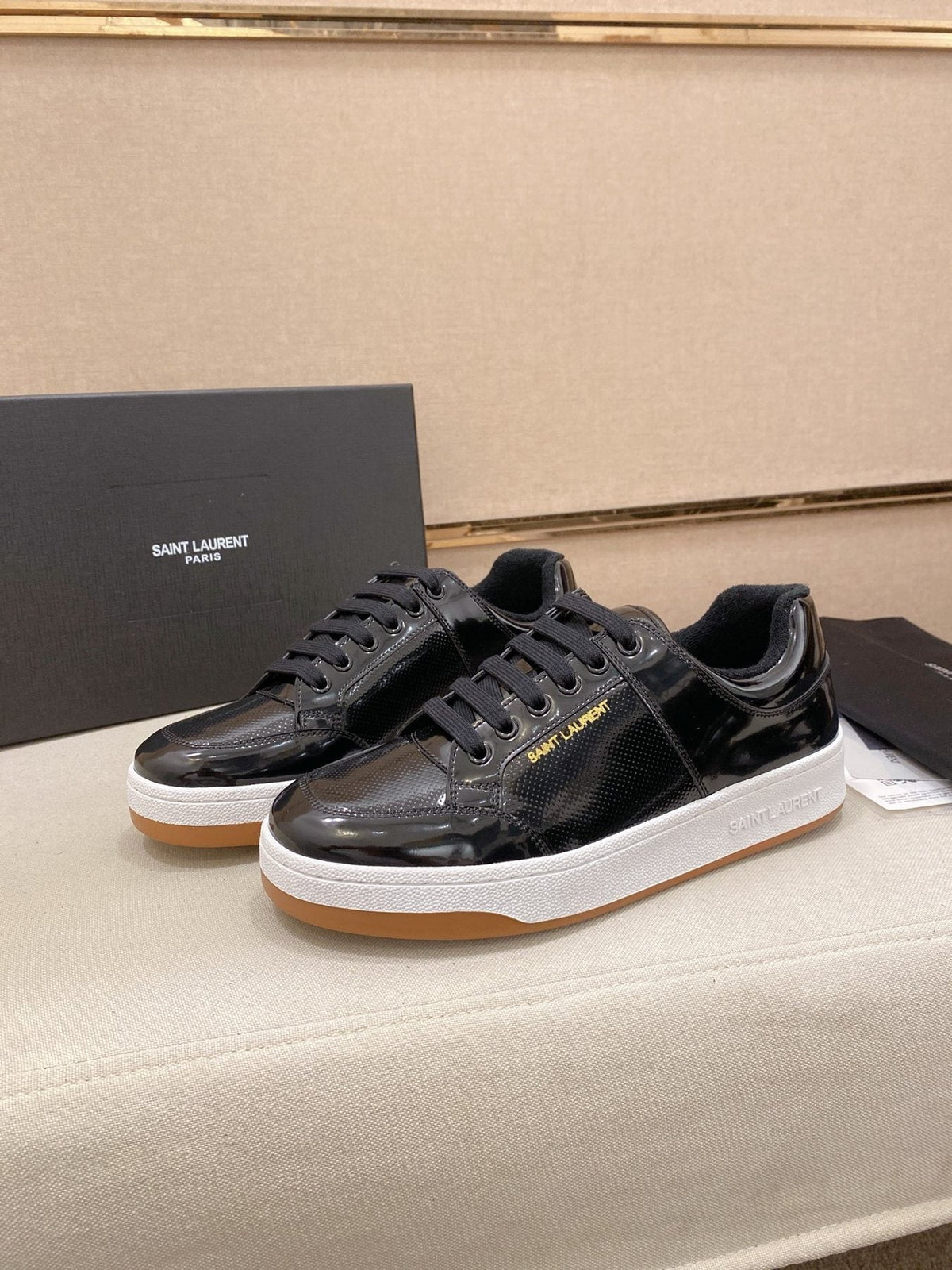 Saint Laurent Dark Green and White Low-Top Sneakers — front