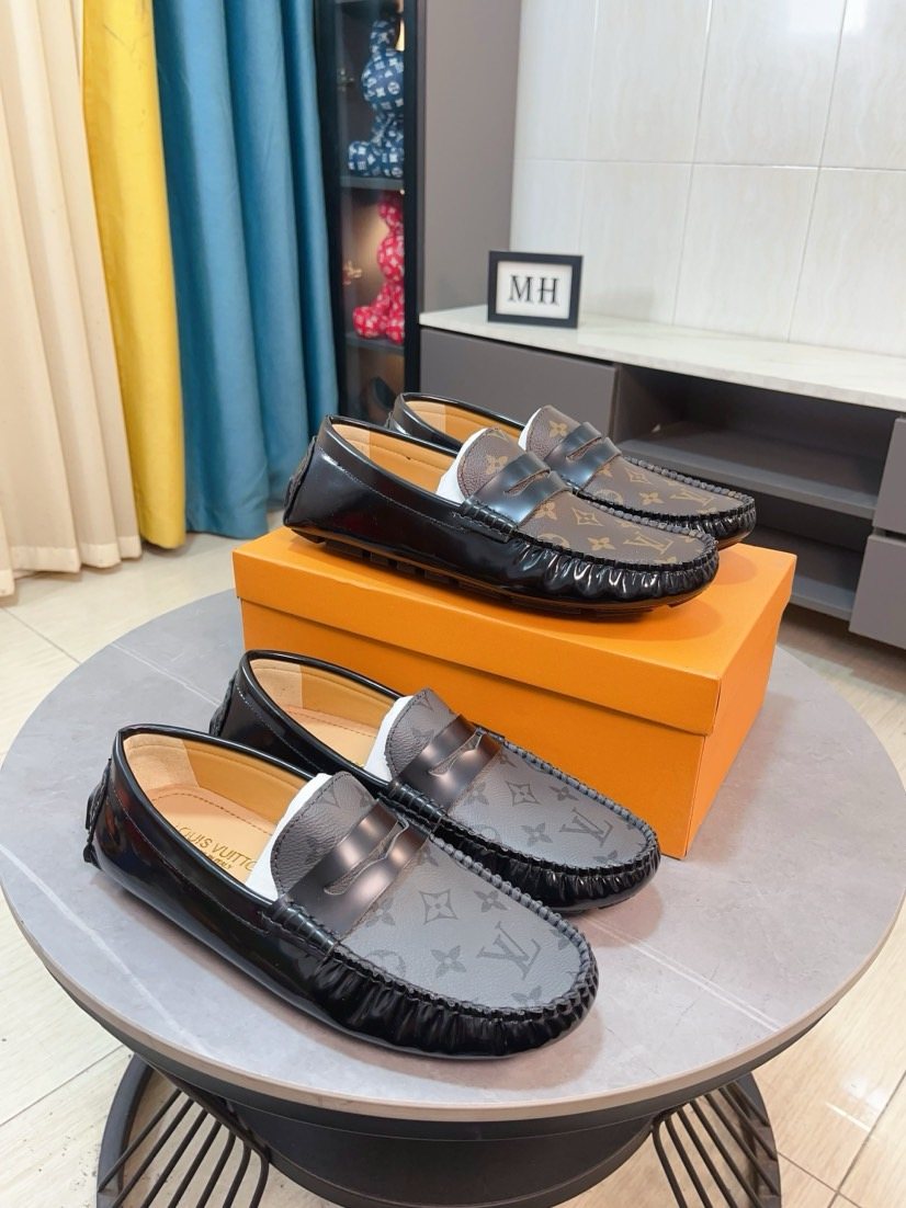 Louis Vuitton Patterned Vamp Loafers — front