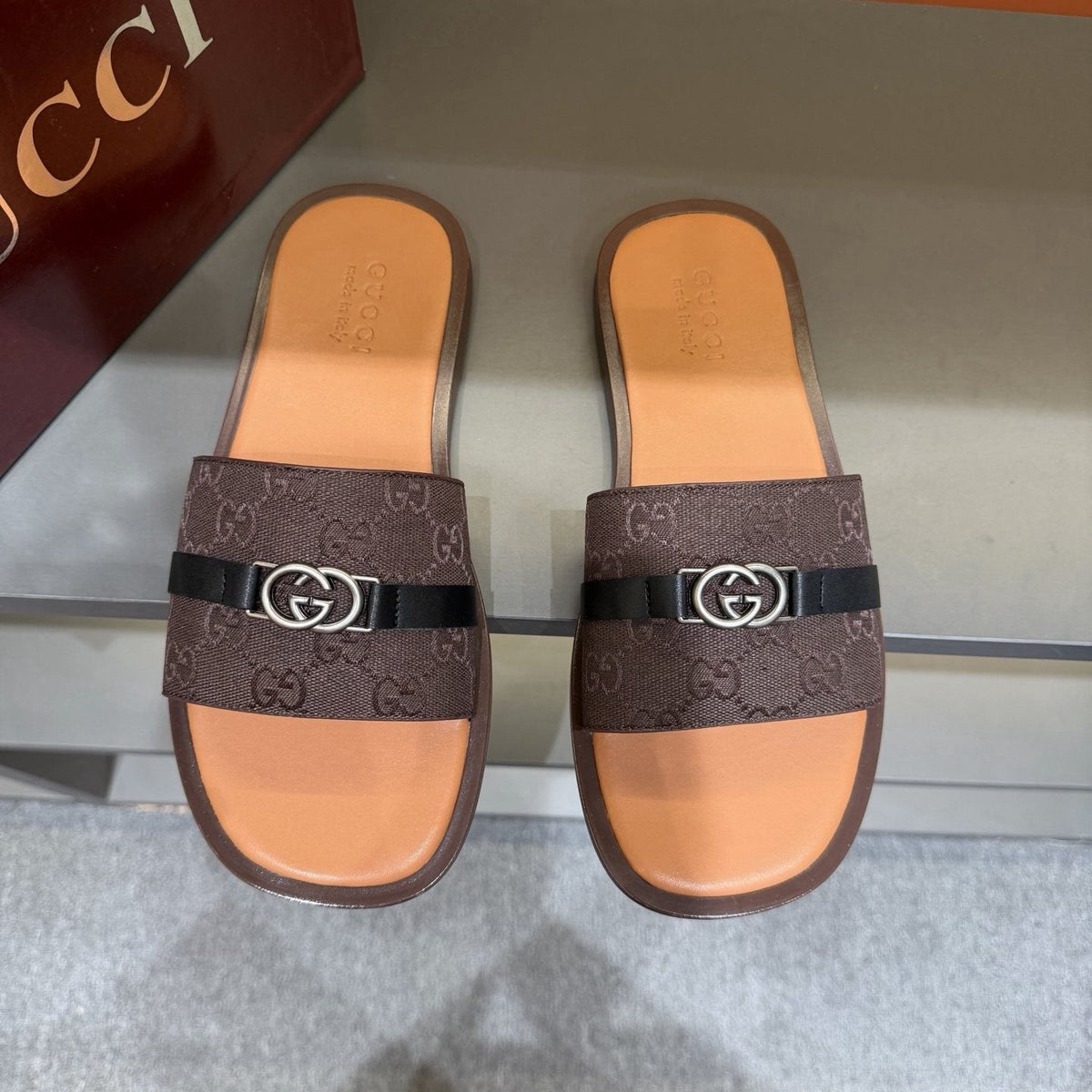 Gucci Beige Patterned Strap Slide Sandals — front