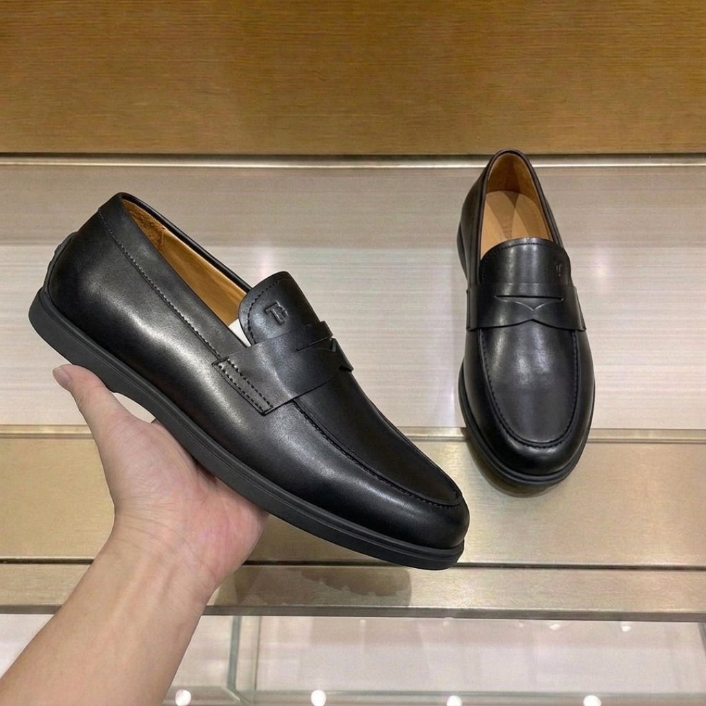 Tod's Apron-Toe Slip-On Loafers — model