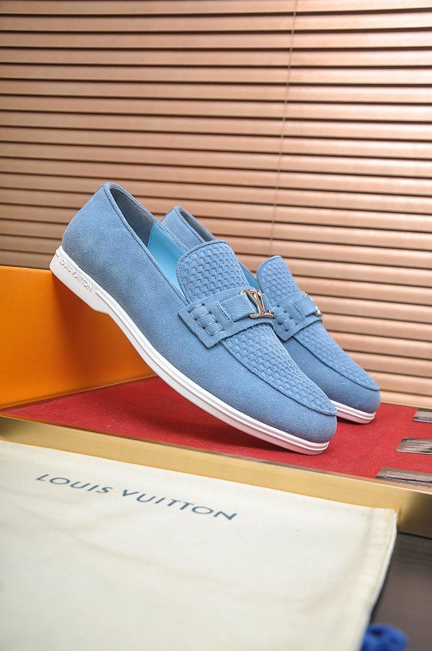 微商相册测试鞋子-Louis Vuitton Buckle Slip-On Loafers — front