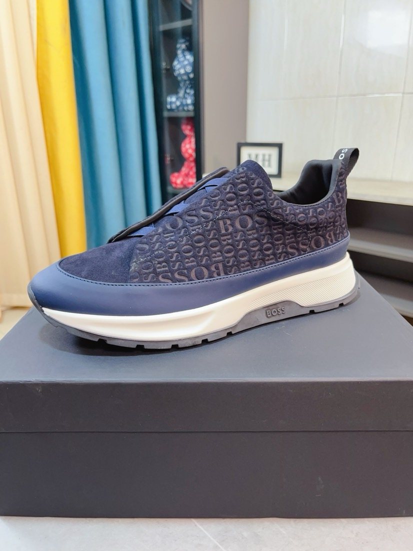 HUGO BOSS Textured Low-Top Sneakers — front